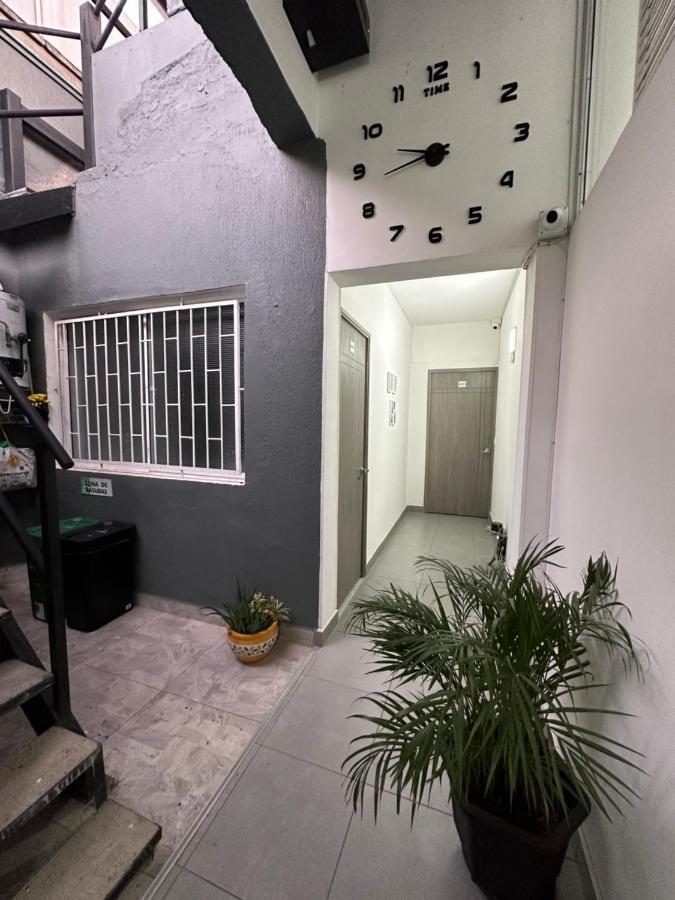 Апартаменты Aparta Estudio Amoblado 4 Medellin, San Joaquin Экстерьер фото